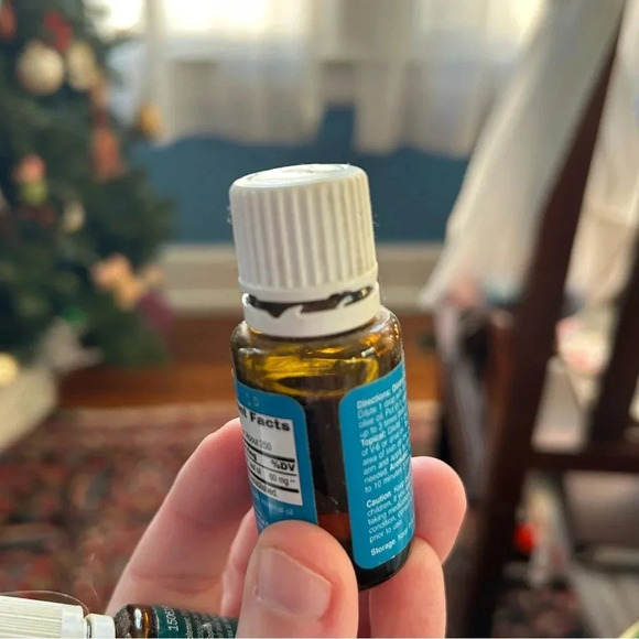 Young Living 15 ML Sage and Thyme Essential Oils - Picture 2 of 3